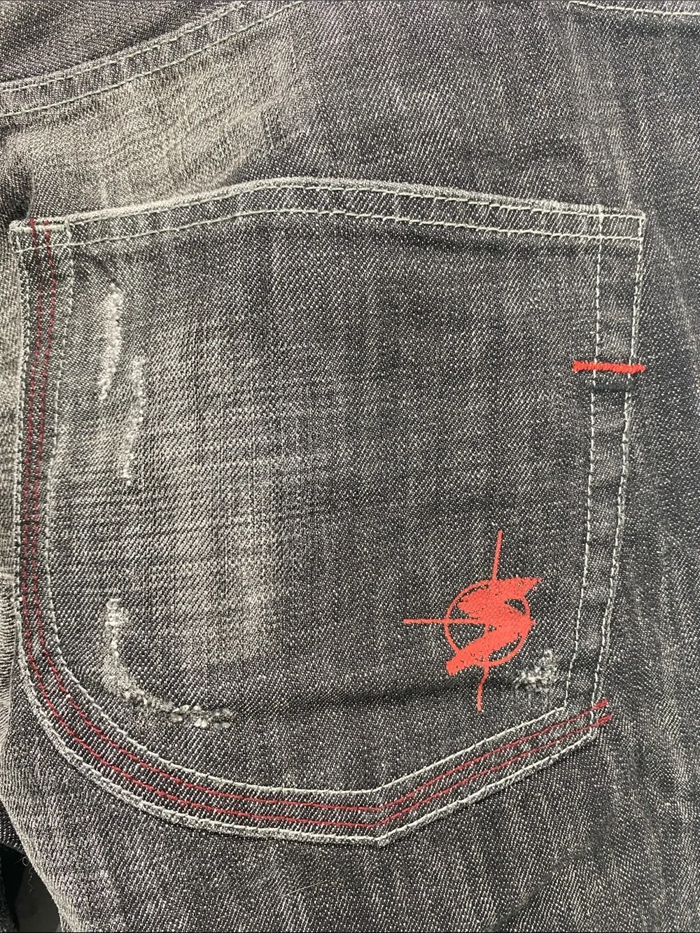 Signum Classic Straight Men’s Jeans In A Dark Wash 40x32 Red Accents